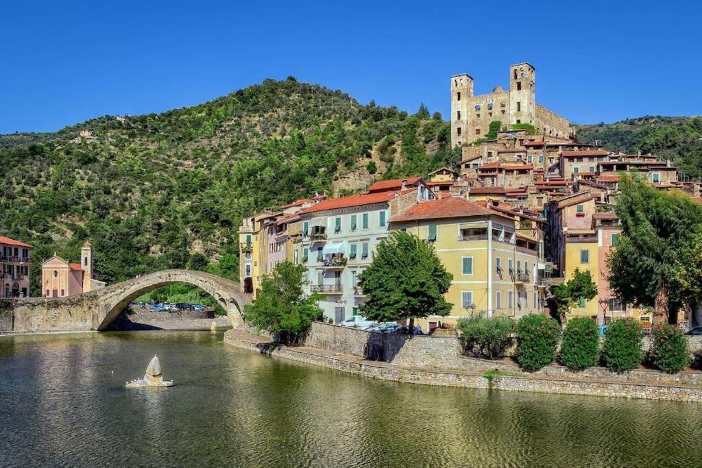 Appartamentino - Castle View, No Stairs ドルチェアックア エクステリア 写真